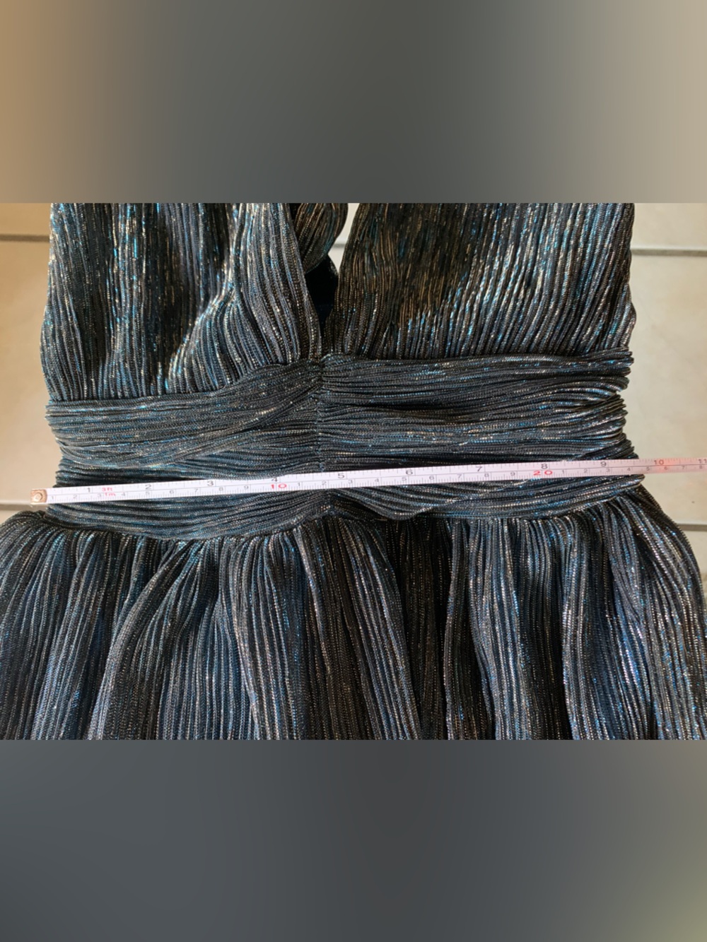 Metallic V‑Neck Mini Dress - Picture 3 of 10